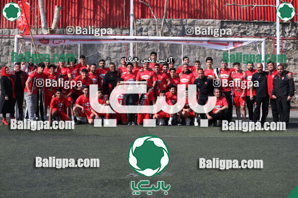 پرسپولیس 2–1 پیروزان تکین ایرانیان