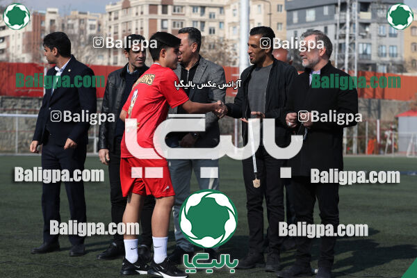 پرسپولیس 2–1 پیروزان تکین ایرانیان