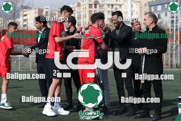 پرسپولیس 2–1 پیروزان تکین ایرانیان