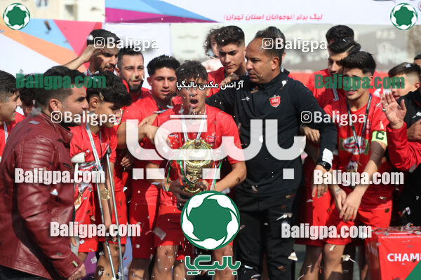 پرسپولیس 2–1 پیروزان تکین ایرانیان