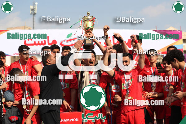 پرسپولیس 2–1 پیروزان تکین ایرانیان