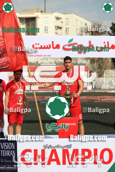 پرسپولیس 2–1 پیروزان تکین ایرانیان
