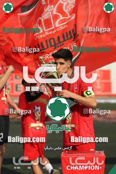 پرسپولیس 2–1 پیروزان تکین ایرانیان