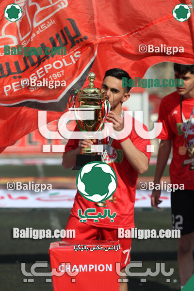 پرسپولیس 2–1 پیروزان تکین ایرانیان