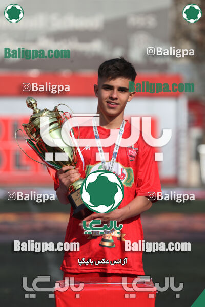 پرسپولیس 2–1 پیروزان تکین ایرانیان