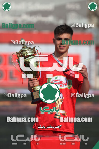 پرسپولیس 2–1 پیروزان تکین ایرانیان