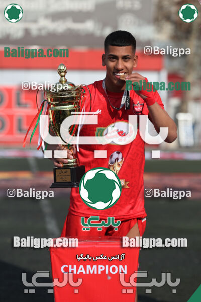پرسپولیس 2–1 پیروزان تکین ایرانیان
