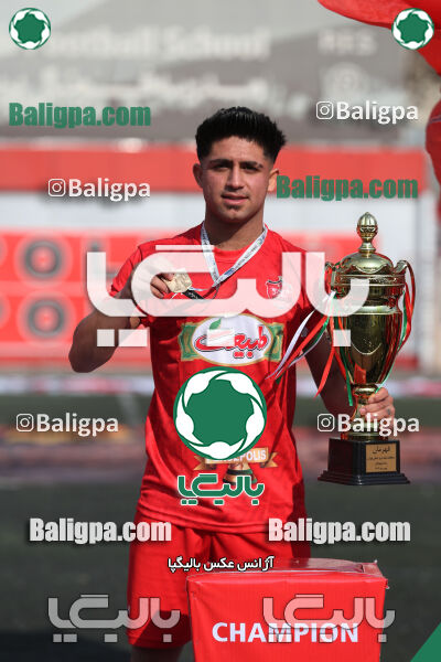 پرسپولیس 2–1 پیروزان تکین ایرانیان