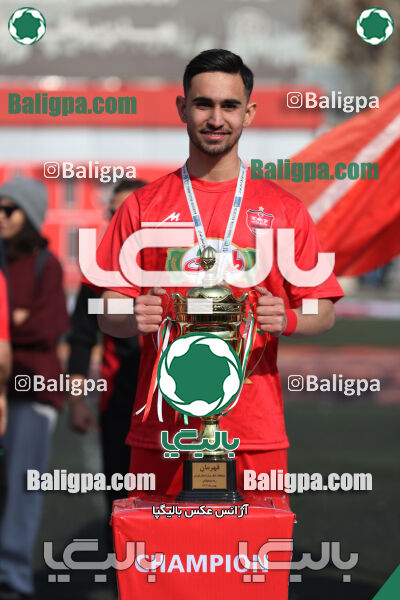 پرسپولیس 2–1 پیروزان تکین ایرانیان