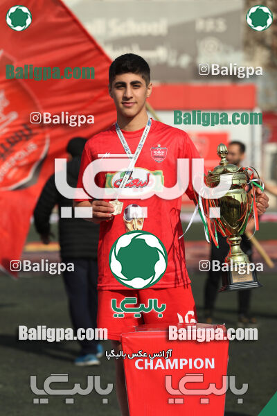 پرسپولیس 2–1 پیروزان تکین ایرانیان
