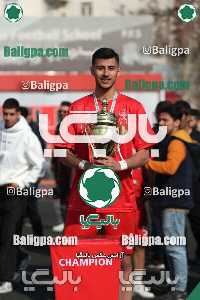 پرسپولیس 2–1 پیروزان تکین ایرانیان