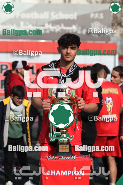 پرسپولیس 2–1 پیروزان تکین ایرانیان