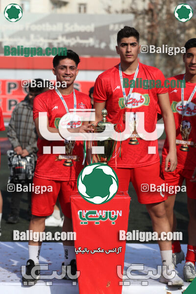 پرسپولیس 2–1 پیروزان تکین ایرانیان