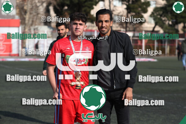 پرسپولیس 2–1 پیروزان تکین ایرانیان