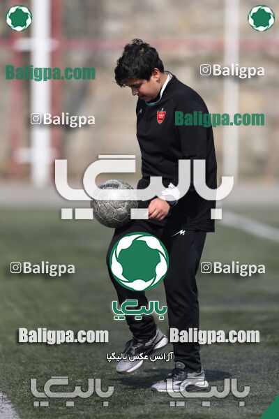 پرسپولیس 2–1 پیروزان تکین ایرانیان