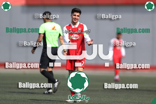 پرسپولیس 2–1 پیروزان تکین ایرانیان
