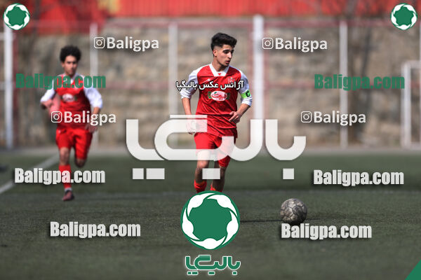 پرسپولیس 2–1 پیروزان تکین ایرانیان