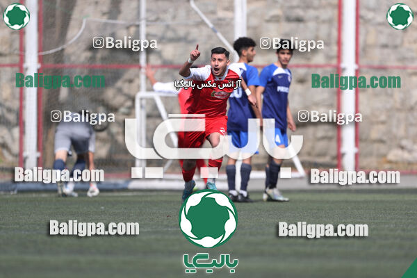 پرسپولیس 2–1 پیروزان تکین ایرانیان