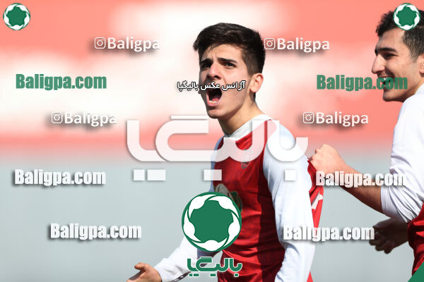پرسپولیس 2–1 پیروزان تکین ایرانیان