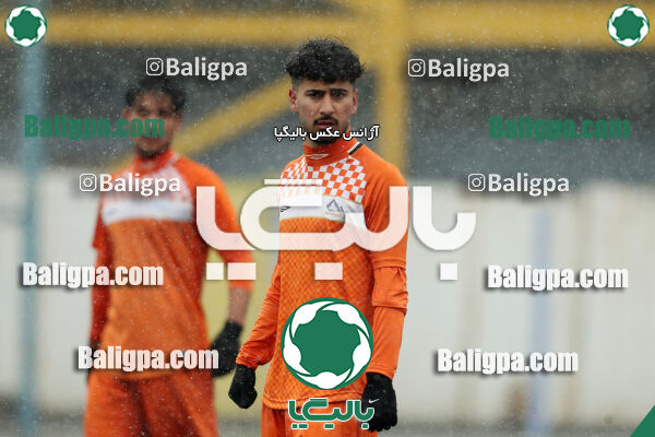 نارنجی پوشان کوهسار 3–0 کیا