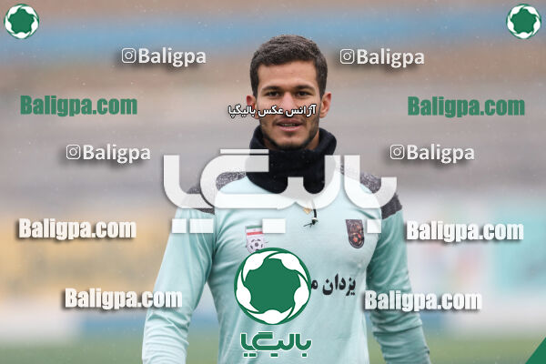 عقاب ۲ - ۰ یزدان مهر معینی