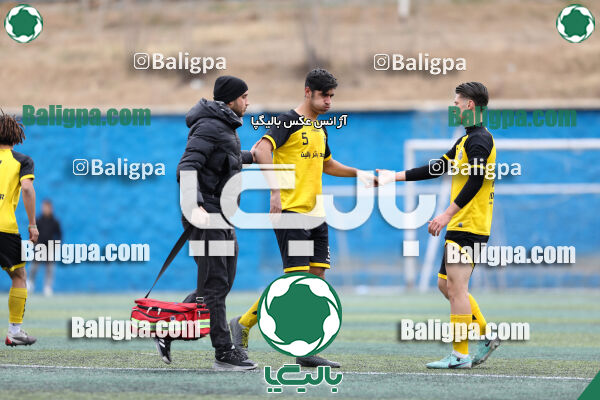 ماهور ری 1–0 هوادار