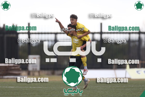 پرسپولیس قائمشهر ۱ - ۴ سپاهان