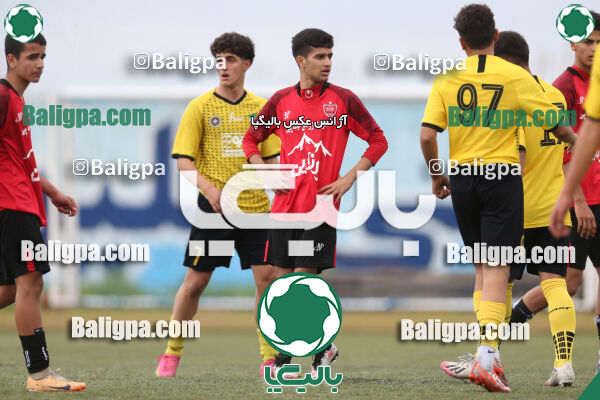 پرسپولیس قائمشهر ۱ - ۴ سپاهان