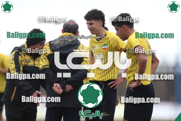 پرسپولیس قائمشهر ۱ - ۴ سپاهان