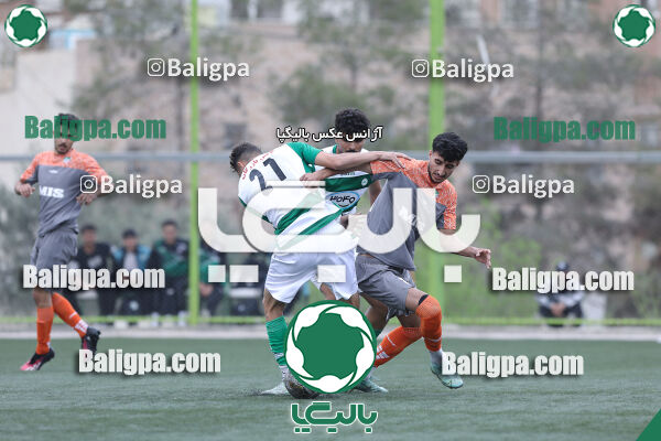 ذوب آهن ۰ - ۰ ایمان سبز