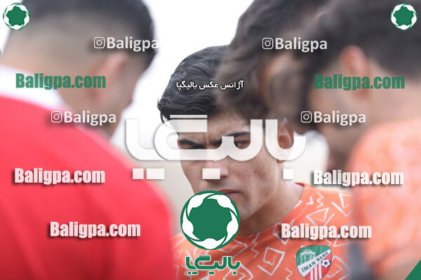 ذوب آهن ۰ - ۰ ایمان سبز