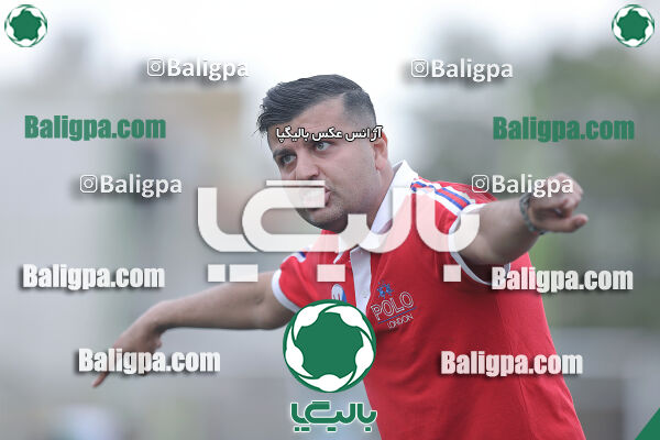 ذوب آهن ۰ - ۰ ایمان سبز