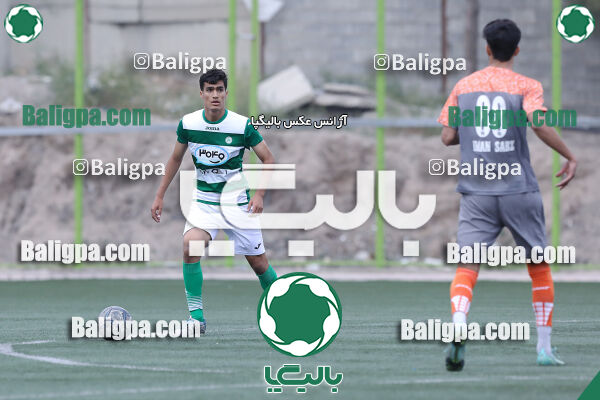 ذوب آهن ۰ - ۰ ایمان سبز