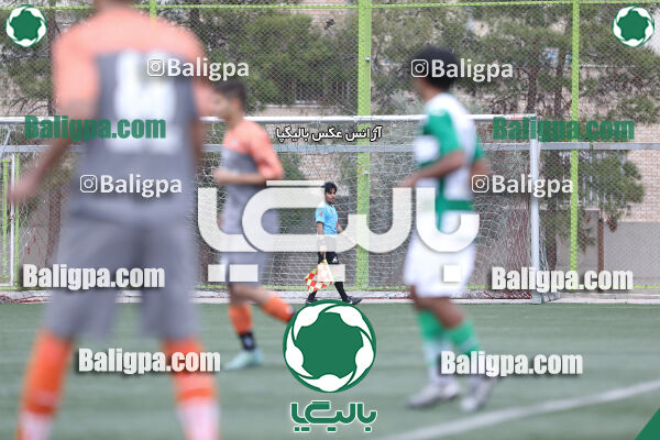 ذوب آهن ۰ - ۰ ایمان سبز