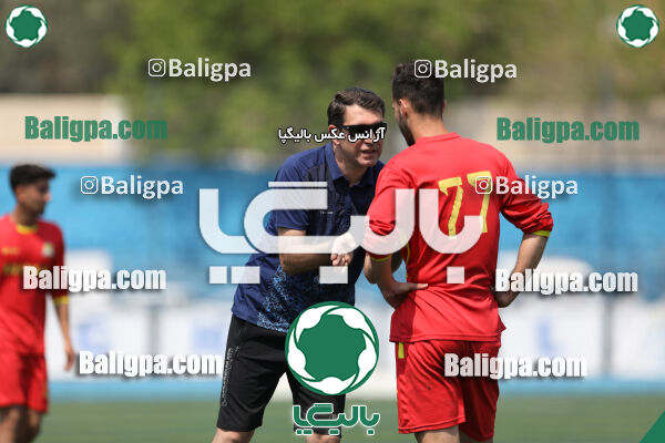 آبی پوشان روشن ۲ - ۱ راه آهن