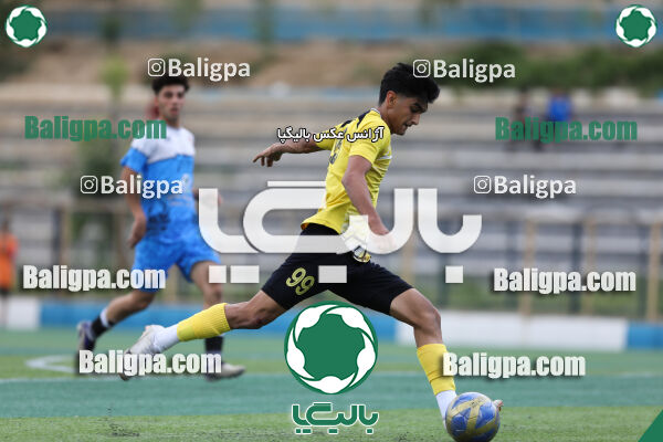 سپاهان ۴ - ۱ پارس برازجان