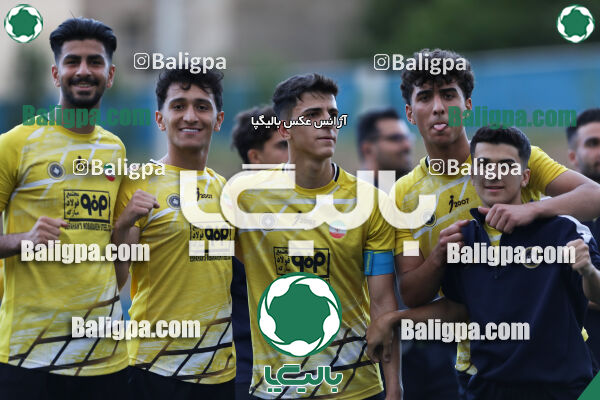 سپاهان ۴ - ۱ پارس برازجان