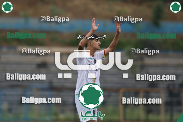 پارس برازجان ۲ (۲) - (۴) ۲ فولاد خوزستان
