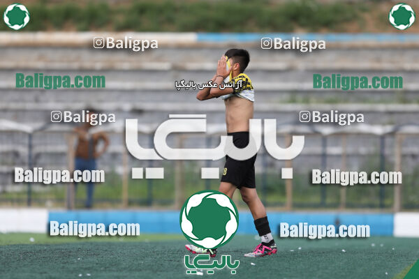 پارس برازجان ۲ (۲) - (۴) ۲ فولاد خوزستان