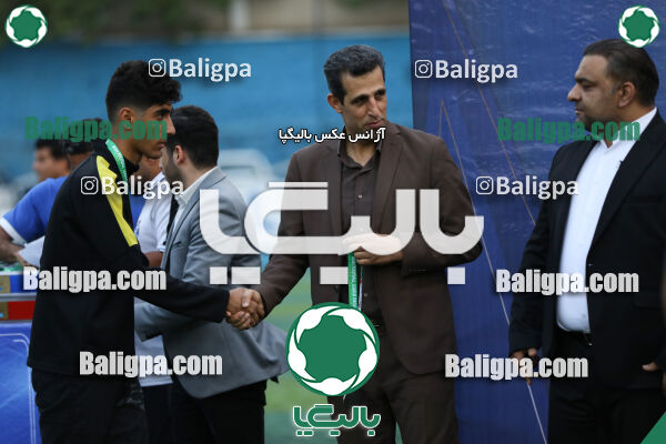 پارس برازجان ۲ (۲) - (۴) ۲ فولاد خوزستان