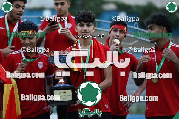پارس برازجان ۲ (۲) - (۴) ۲ فولاد خوزستان