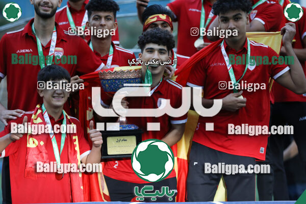 پارس برازجان ۲ (۲) - (۴) ۲ فولاد خوزستان