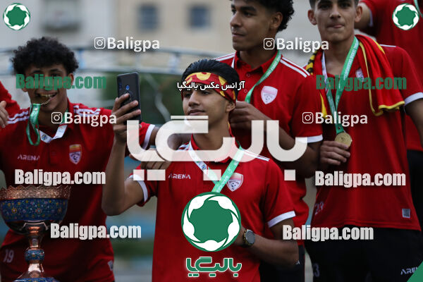 پارس برازجان ۲ (۲) - (۴) ۲ فولاد خوزستان