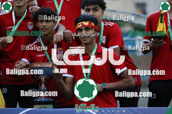پارس برازجان ۲ (۲) - (۴) ۲ فولاد خوزستان
