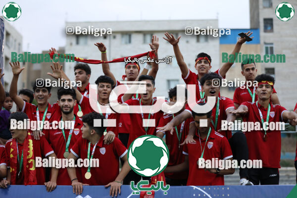 پارس برازجان ۲ (۲) - (۴) ۲ فولاد خوزستان