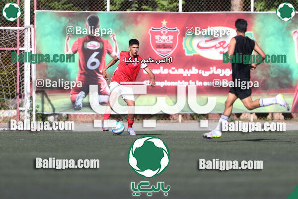 پرسپولیس 4–1 پرسپولیس قائمشهر