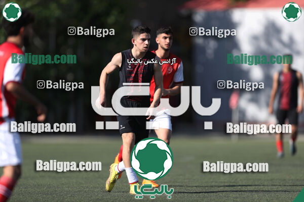 پرسپولیس 4–1 پرسپولیس قائمشهر