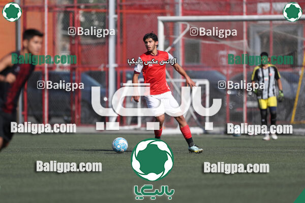 پرسپولیس 4–1 پرسپولیس قائمشهر