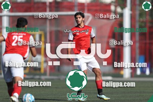 پرسپولیس 4–1 پرسپولیس قائمشهر
