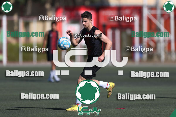 پرسپولیس 4–1 پرسپولیس قائمشهر